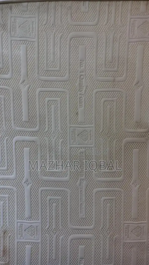 Diamond Supreme Foam Medicated 8-Inch Mattress