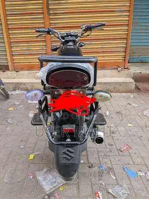 GS 150 Motorcycle in Good Condition with Tubeless Tires