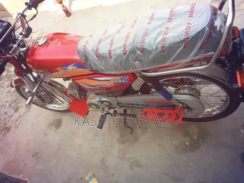 Honda 70 Safari Style Motorcycle - Low Mileage