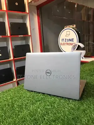 Photo - Dell Latitude 5320 Business Laptop - 11th Gen Core i5