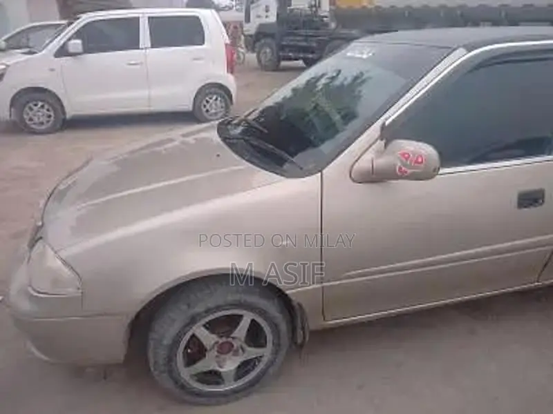 Used Car with Good Condition and Functional Features