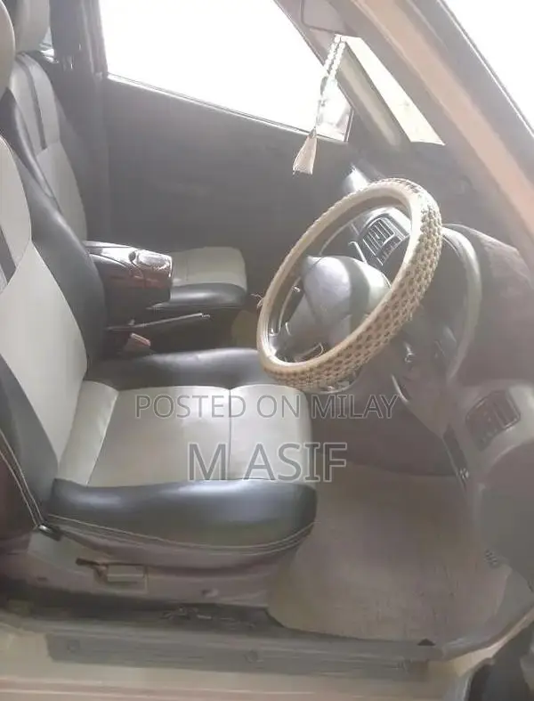 Used Car with Good Condition and Functional Features