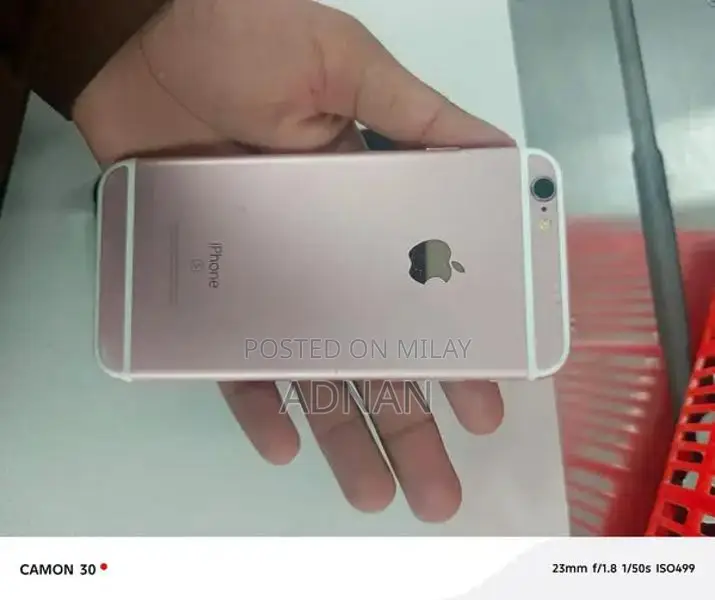 Mobile Phone with Battery and Camera Features