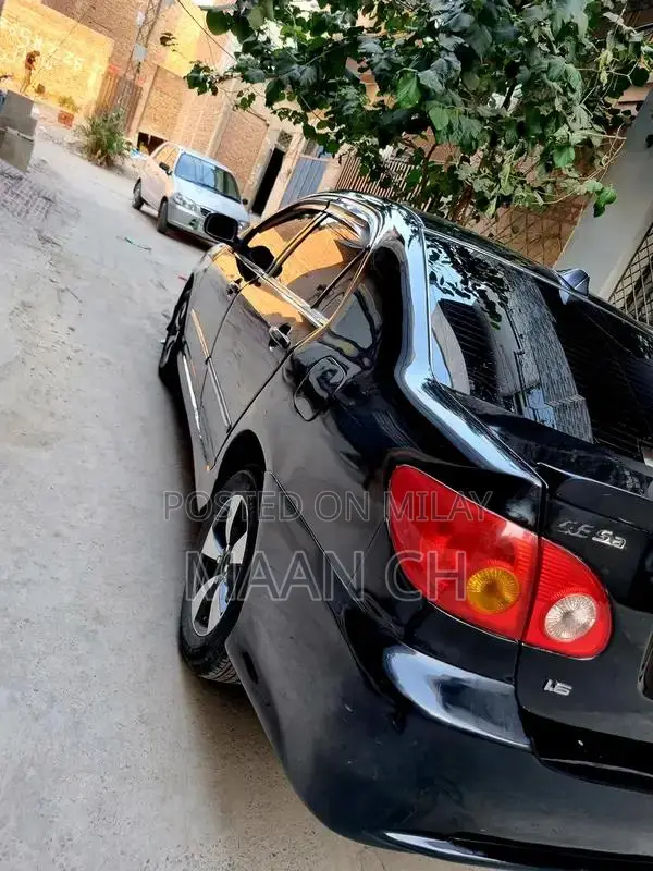 Toyota Corolla SE Saloon 2004 Automatic Sedan