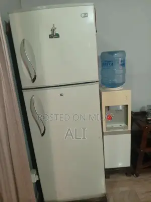 Photo - Large LG Refrigerator - Spacious and in Good Condition