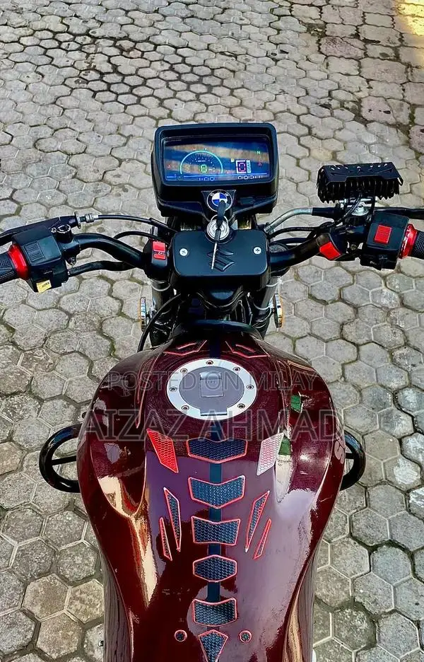 GS 150 Motorcycle - Impressive Performance and Comfort