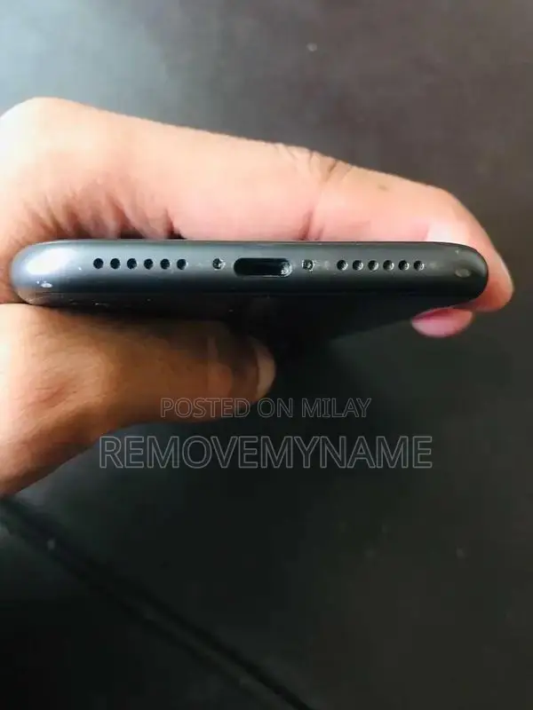 Apple iPhone 11 64GB Smartphone - Non PTA Locked