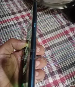 Huawei Mobile Device - Compact Smartphone with Modern Features