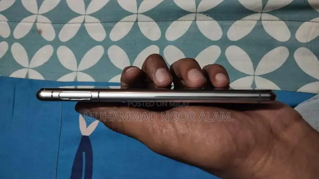 Sony Xperia 5 Mark II Smartphone Urgent Sale