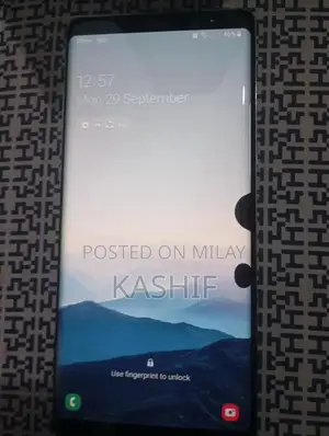 Samsung Note 8 Premium Smartphone with S Pen