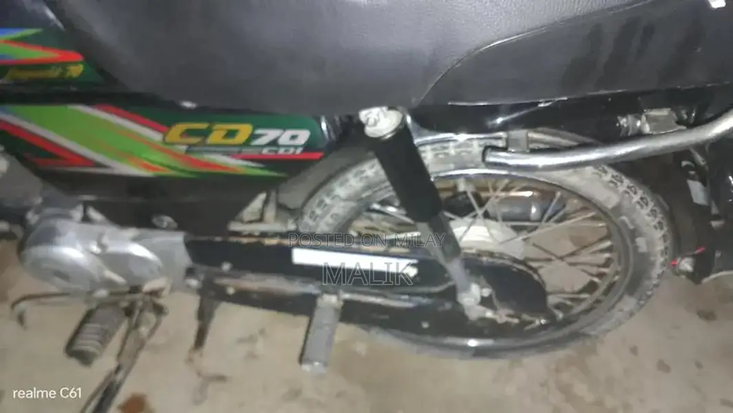 Honda CD 70 Motorcycle - Well-Maintained Classic Bike