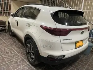 2020 KIA Sportage - Low Mileage FWD SUV in Excellent Condition