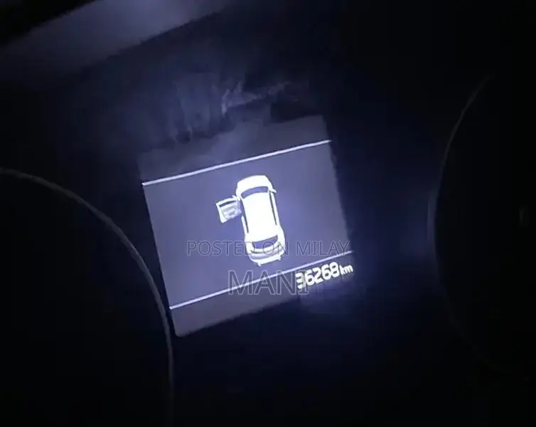 2020 KIA Sportage - Low Mileage FWD SUV in Excellent Condition