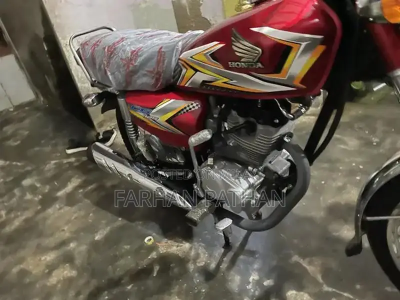 Honda 125 2025 mobal 29:4:2025