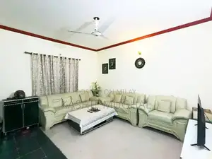 Photo - Get This Amazing Prime Location 5 Marla Flat Available In Khayaban-e-A