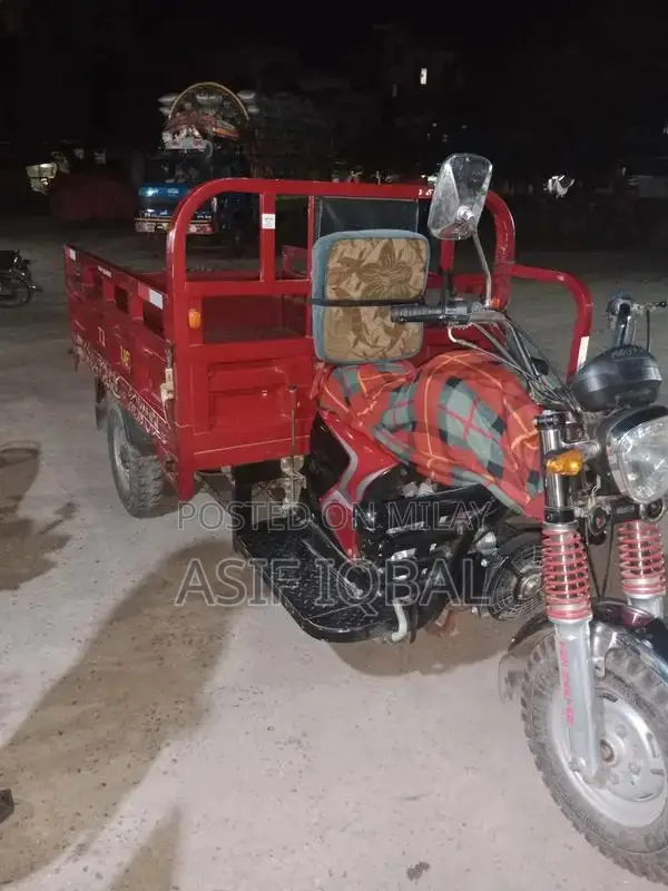 Lodar riksha Tez Raftar 150cc  fresh condition urgent sail