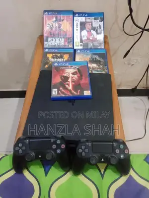 Photo - ps4 good condition