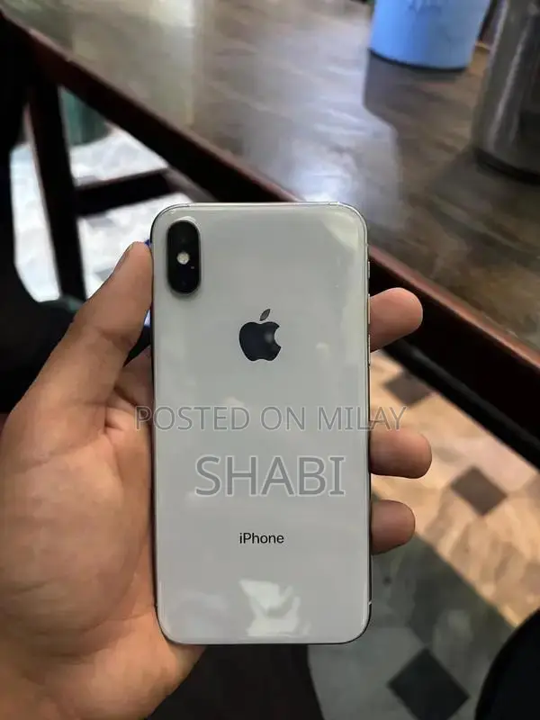 Pta approved iPhone x battery pannel replace with geniun battery pnnel