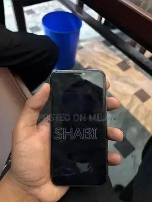 Pta approved iPhone x battery pannel replace with geniun battery pnnel