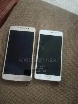 2 off set Motorola and samsung