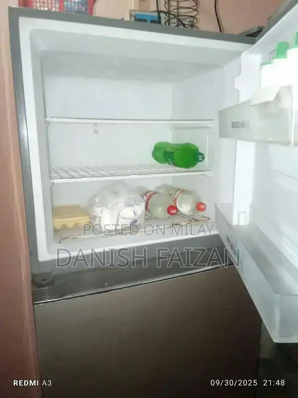 Large Humidifier with Multiple Features