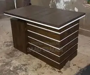 Modern Office Furniture Set: Computer Table and Chair Collection