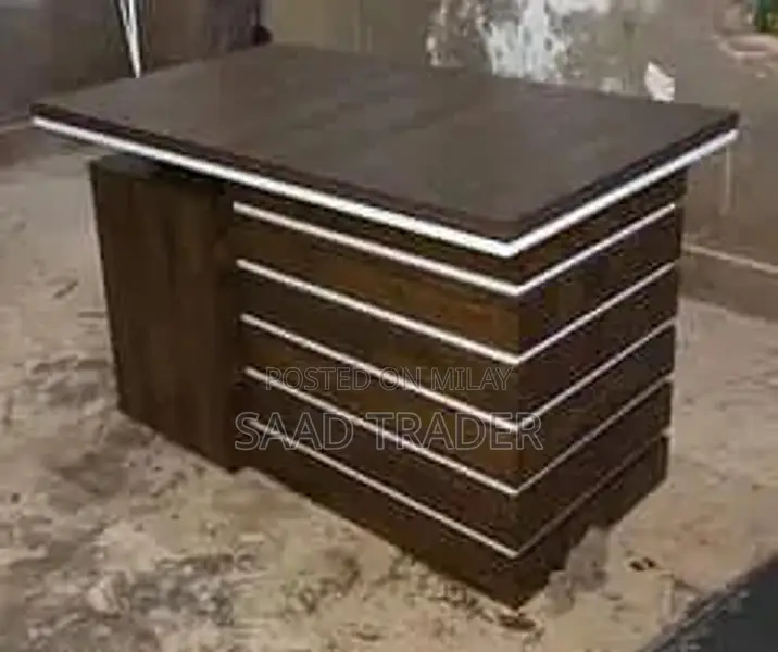 Modern Office Furniture Set: Computer Table and Chair Collection