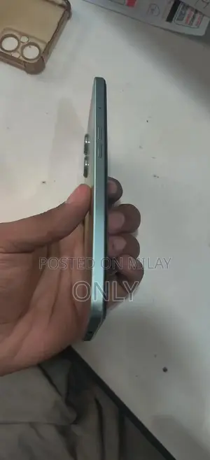 Oppo f21pro 5g 8ram 128gb