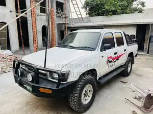 Photo - Toyota Hilux Tiger Genuine One-Owner Classic Pickup Truck