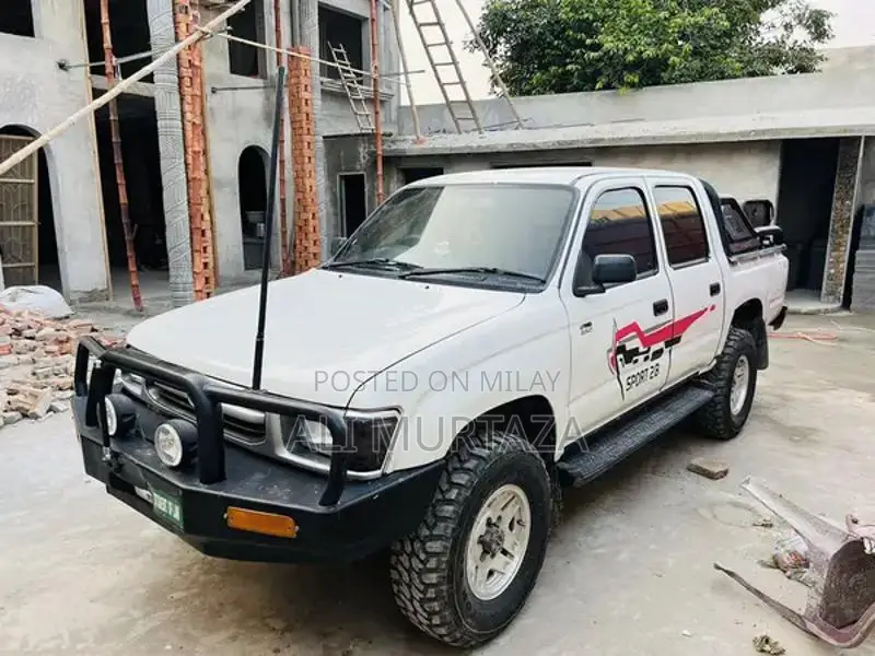 Toyota Hilux Tiger Genuine One-Owner Classic Pickup Truck