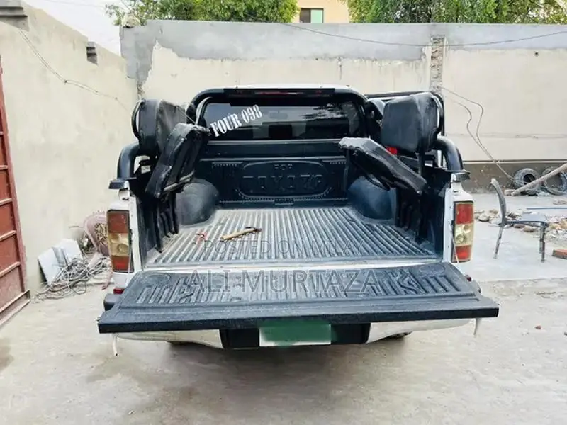 Toyota Hilux Tiger Genuine One-Owner Classic Pickup Truck