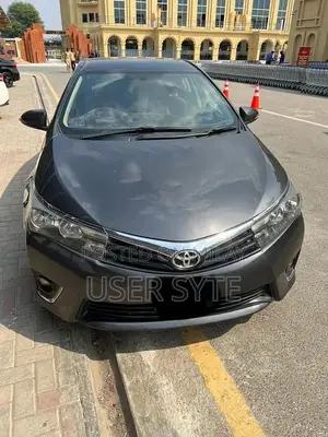Toyota Corolla Altis Automatic Sedan 2016 Excellent Condition