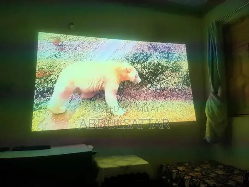 JMGO G3 3D and full hd Chinese compony projector