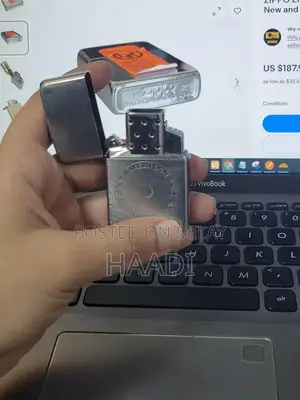 Vintage Authentic Zippo XI Lighter - Classic American Design