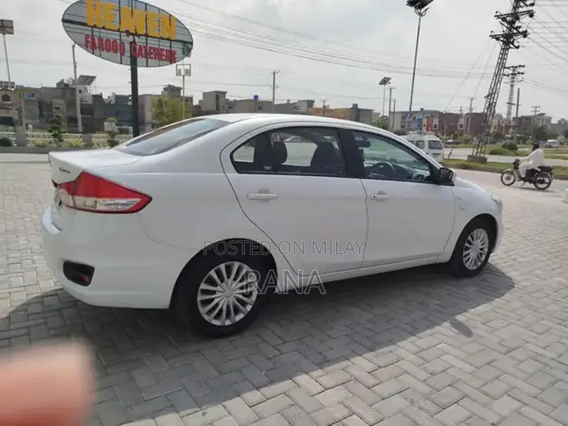 Maruti Suzuki Ciaz Automatic Sedan - Low Mileage Family Car