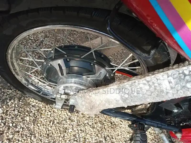 High-Performance V8 Motorcycle