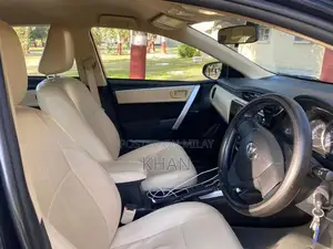 Corolla Gli Officer Owned