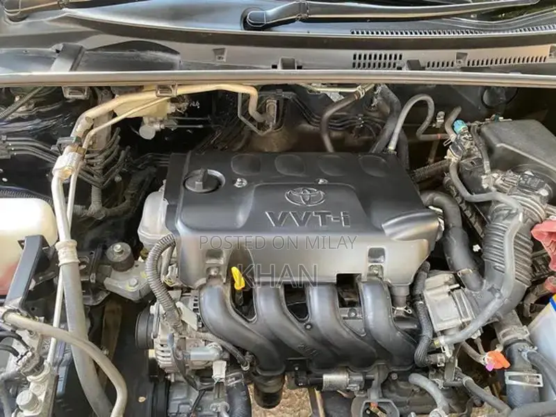 Corolla Gli Officer Owned