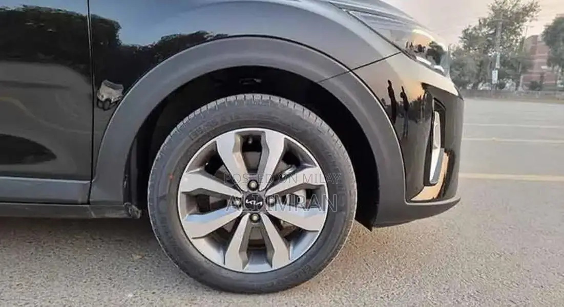 Kia Stonic EX+ Compact SUV - Automatic Transmission