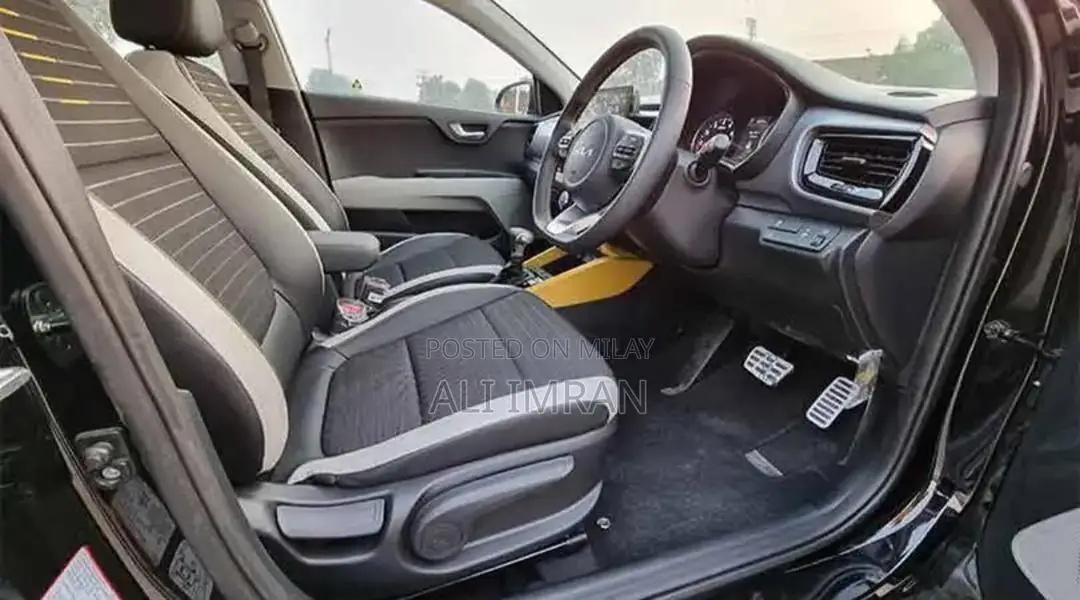 Kia Stonic EX+ Compact SUV - Automatic Transmission