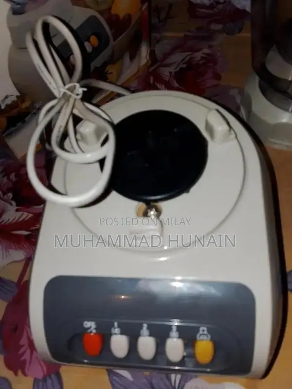 LG Multi-Function Blender with Mill and Grater Attachments