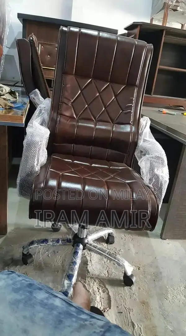 Professional Executive Office Chair - High Performance Seating