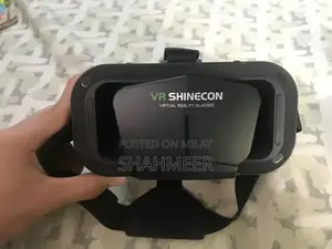 Photo - VR Headset in Excellent Condition - Barely Used