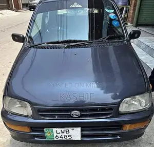 Daihatsu coure 2005