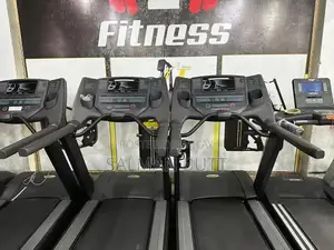 Commercial Life Fitness Treadmill for Gym and Fitness Centers