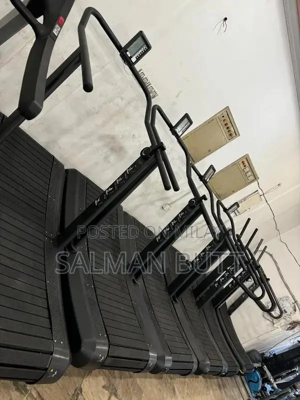 Commercial Life Fitness Treadmill for Gym and Fitness Centers