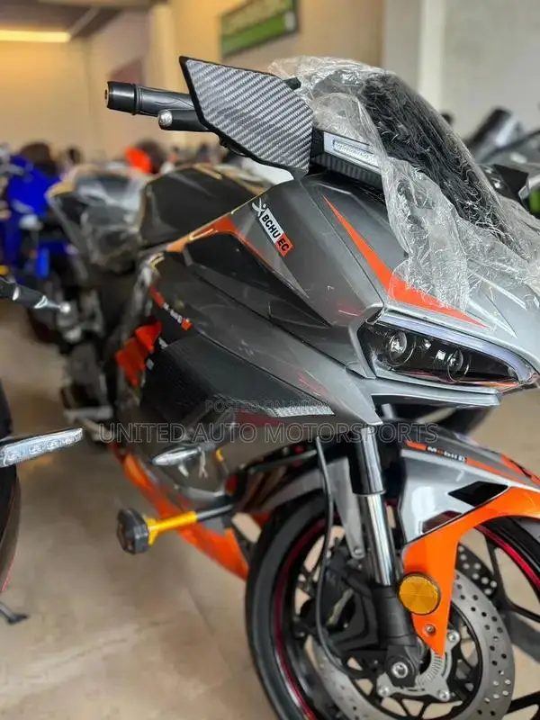 Ducati 400cc GT Motorcycle - 2025 Edition with Advanced Features