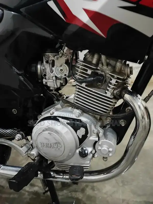 Yamaha YBR 125 Motorcycle - Fuel Efficient Commuter Bike