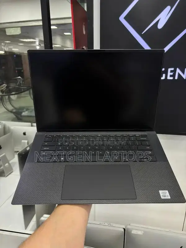 Dell Precision 5550 Mobile Workstation - Intel Core i7, 32GB RAM