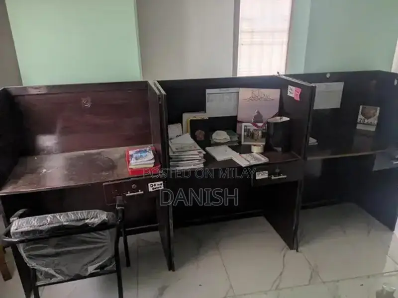 3 patex wooden workstations